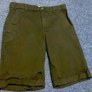 Old Navy black shorts